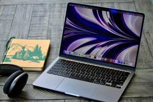 Critical OS updates available now, MacBook Air available in April